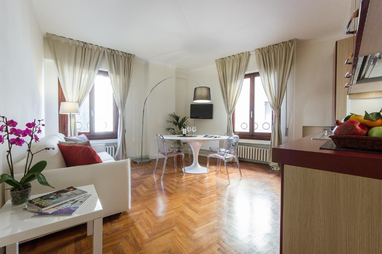 Apartments Florence - Le Por Santa Maria Exterior photo