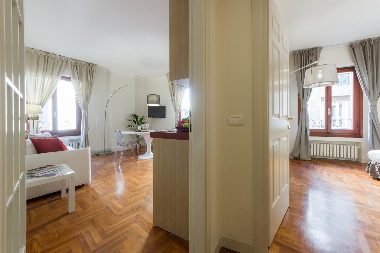 Apartments Florence - Le Por Santa Maria Exterior photo